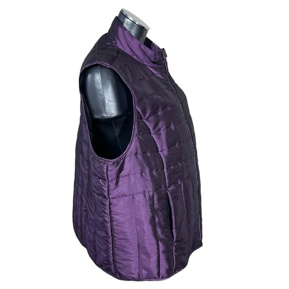 RELATIVITY Quilted Iridescent Purple Puffer Vest Front Zip Women's Size 2X - Picture 5 of 16